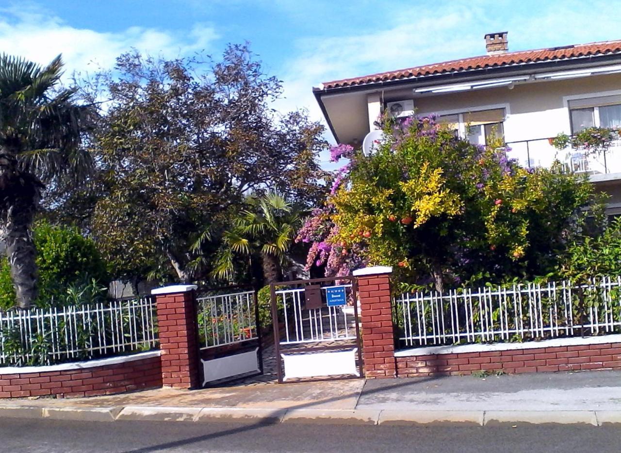 Lovely Apartment In بومير المظهر الخارجي الصورة